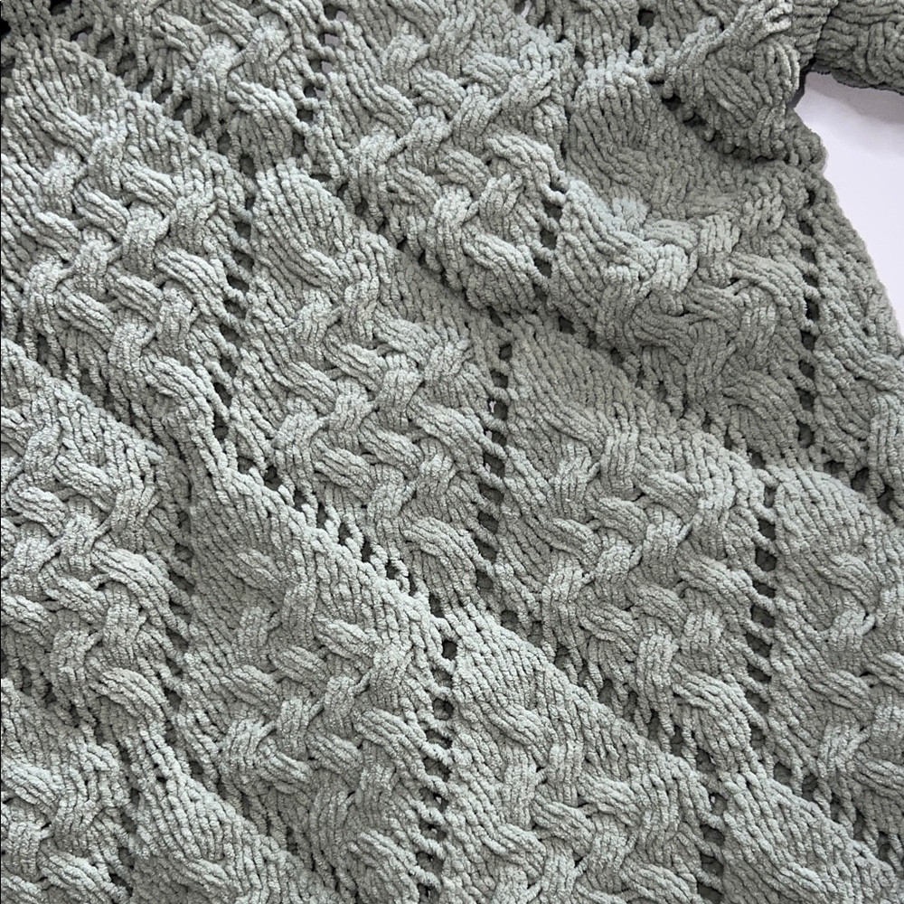 Women's essica Simpson Textured Knit Sweater size Small - Picture 3 of 10